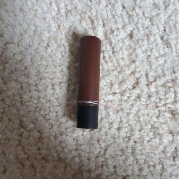 Makeup - Picture 2 of 2